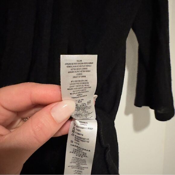 Great Planes London Black Snap Sweater Size Small - Picture 5 of 8